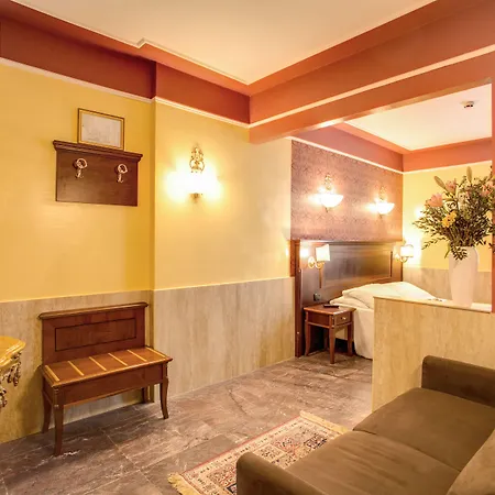 Aurelius Hotel 4*