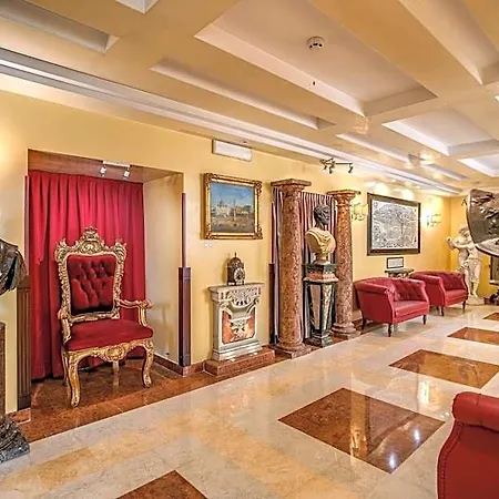 Aurelius Отель 4*