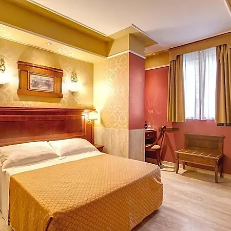 Aurelius 4*