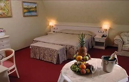 Aurelius Szálloda 4*