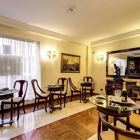 Aurelius Hotel 4*